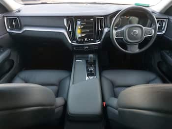 Used Volvo V60 2022 for sale - 79747074: Photo