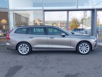 Used Volvo V60 2022 for sale - 79747074: Photo