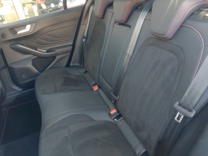 Used Ford Focus 2023 for sale - 78041094: Photo 6