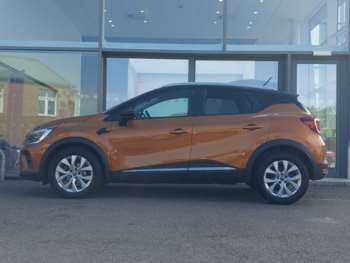 Used Renault Captur 2020 for sale - 74856158: Photo