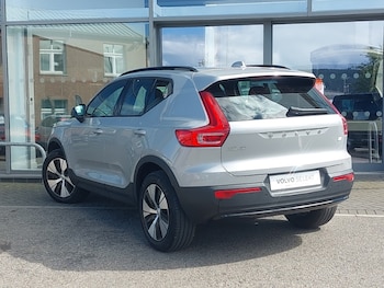 Used Volvo XC40 2023 for sale - 78842120: Photo