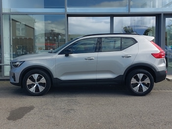 Used Volvo XC40 2023 for sale - 78842120: Photo