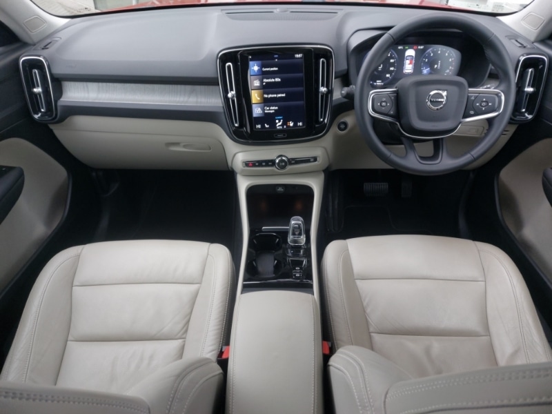 Used Volvo XC40 2021 for sale - 78126072: Photo 2