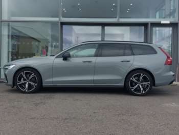 Used Volvo V60 2025 for sale - 75132729: Photo