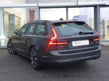 Used Volvo V90 2025 for sale - 79635930: Photo