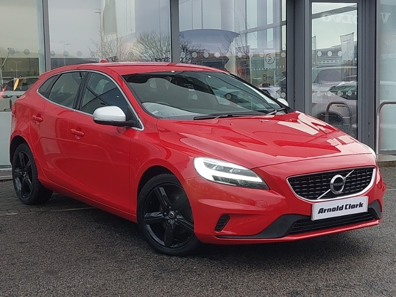 Used Volvo V40 2019 for sale - 76537260: Photo 1
