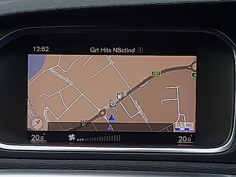 Used Volvo V40 2019 for sale - 76537260: Photo 12