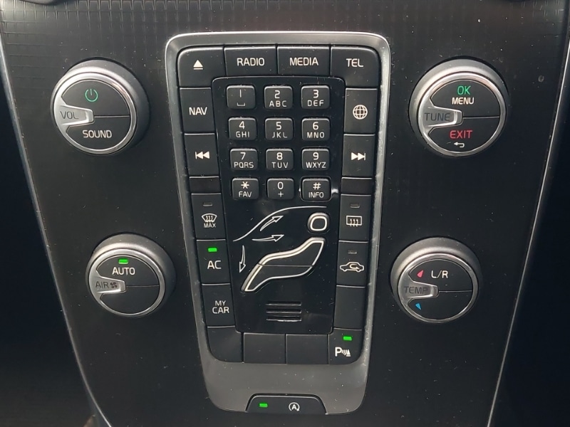 Used Volvo V40 2019 for sale - 76537260: Photo 16