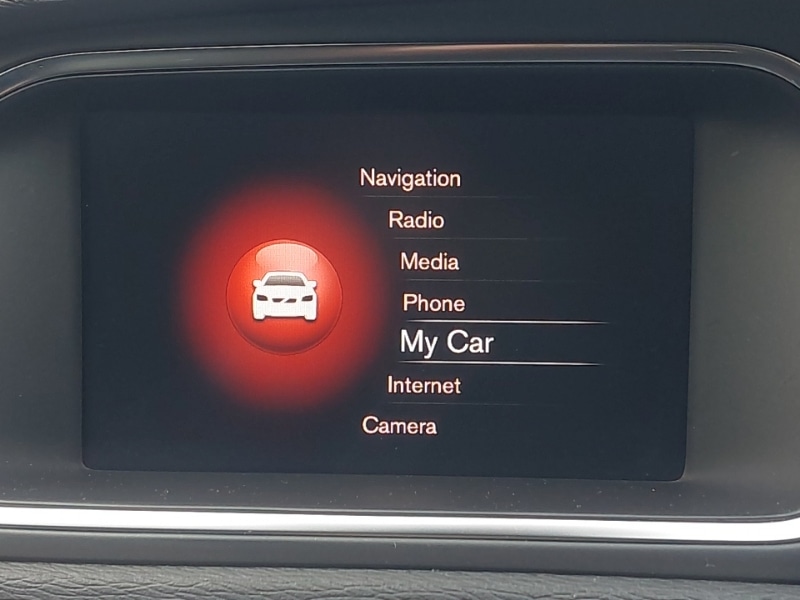 Used Volvo V40 2019 for sale - 76537260: Photo 18