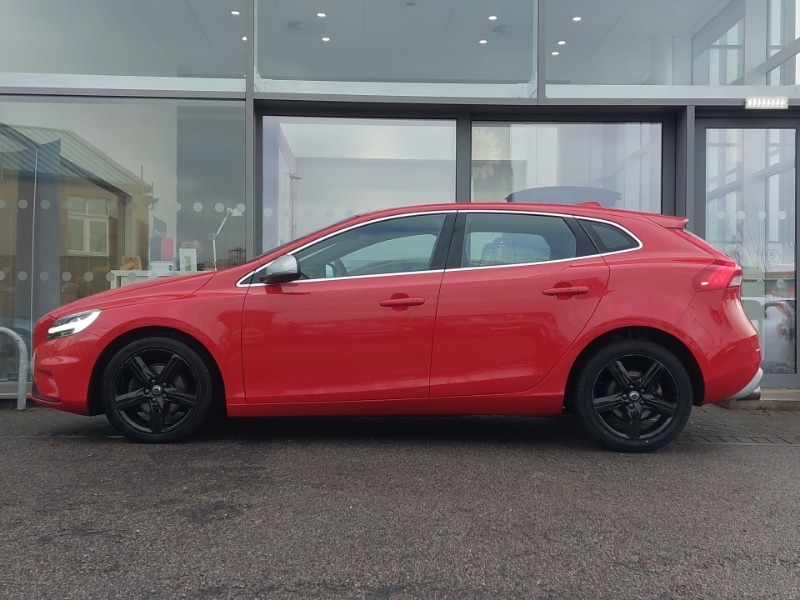 Used Volvo V40 2019 for sale - 76537260: Photo 4