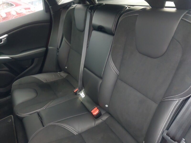 Used Volvo V40 2019 for sale - 76537260: Photo 6