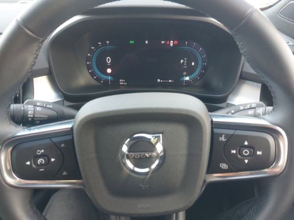 Used Volvo XC40 2024 for sale - 75702362: Photo 19