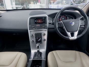 Used Volvo XC60 2016 for sale - 79131378: Photo