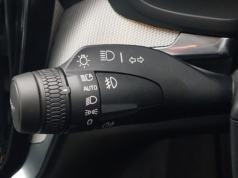 Used Volvo V60 2025 for sale - 77630419: Photo 18