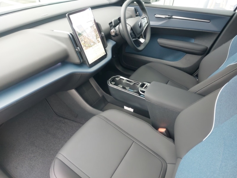 Used Volvo EX30 2025 for sale - 77717232: Photo 5