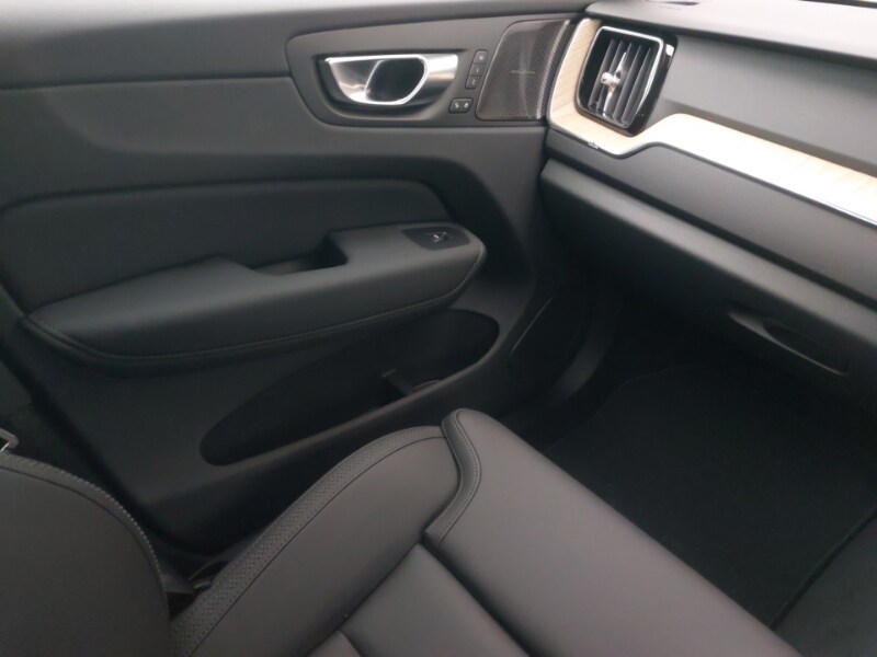 Used Volvo XC60 2025 for sale - 77503039: Photo 11