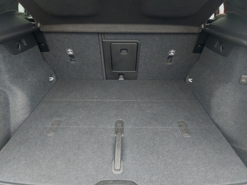 Used Volvo XC40 2023 for sale - 78178997: Photo 8