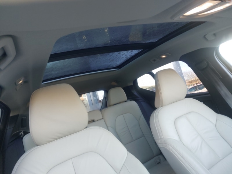 Used Volvo XC40 2022 for sale - 76943141: Photo 12