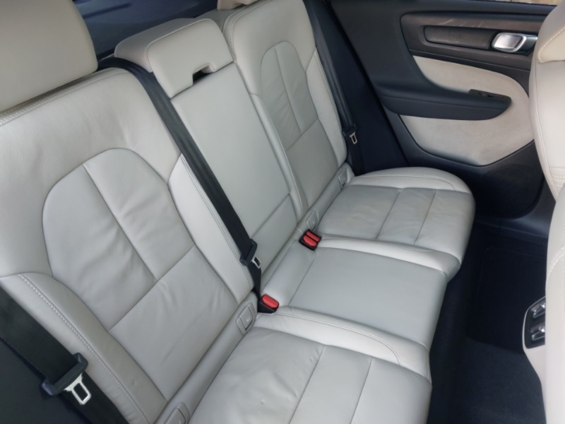 Used Volvo XC40 2022 for sale - 76943141: Photo 6