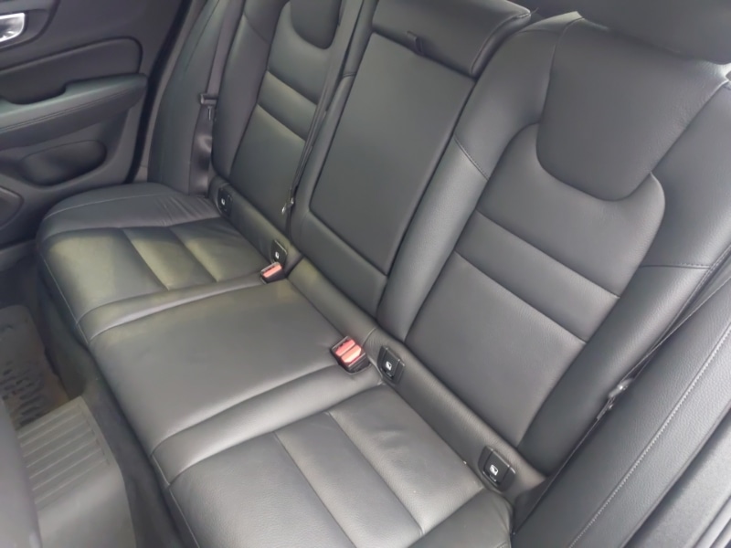 Used Volvo V60 2022 for sale - 76431695: Photo 6