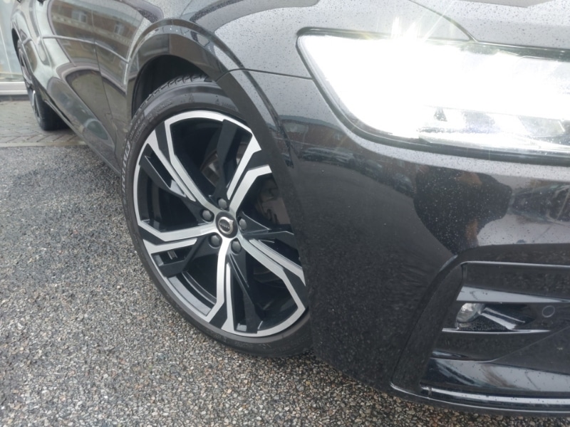 Used Volvo V60 2022 for sale - 76431695: Photo 9