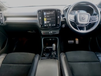 Used Volvo XC40 2019 for sale - 76465390: Photo