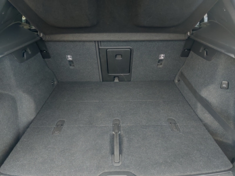 Used Volvo XC40 2019 for sale - 76465390: Photo 8