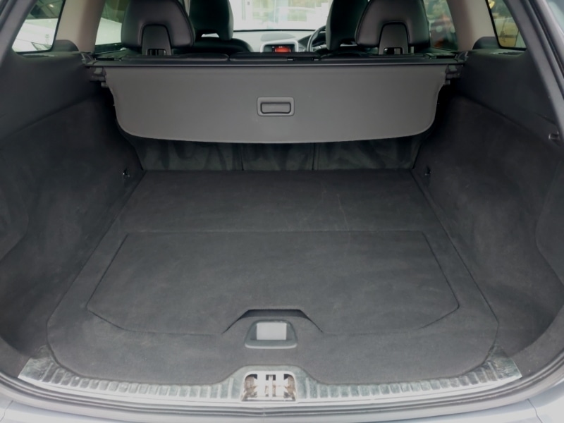 Used Volvo XC60 2017 for sale - 76596760: Photo 8