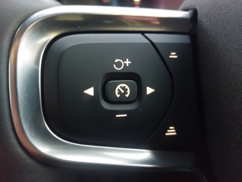 Used Volvo XC40 2024 for sale - 77278352: Photo 18