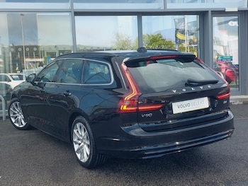 Used Volvo V90 2022 for sale - 78560140: Photo