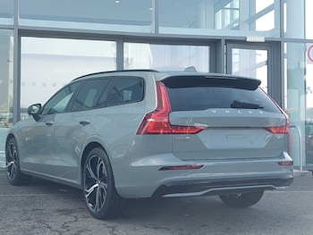 Used Volvo V60 2025 for sale - 75576456: Photo