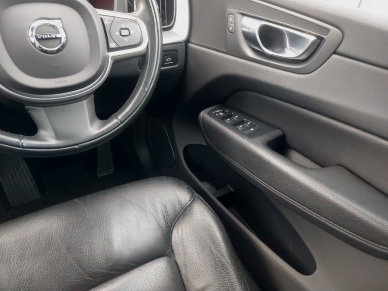 Used Volvo XC60 2021 for sale - 77969324: Photo 10