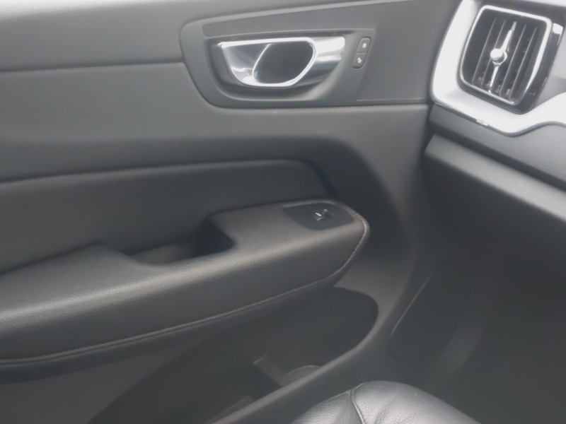 Used Volvo XC60 2021 for sale - 77969324: Photo 11