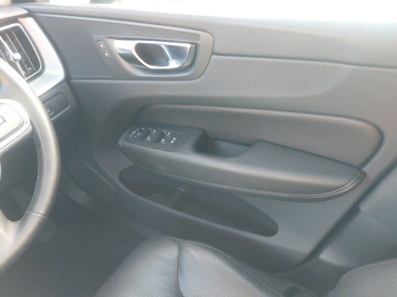 Used Volvo XC60 2022 for sale - 76054316: Photo 10