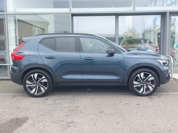 Used Volvo XC40 2025 for sale - 78973165: Photo