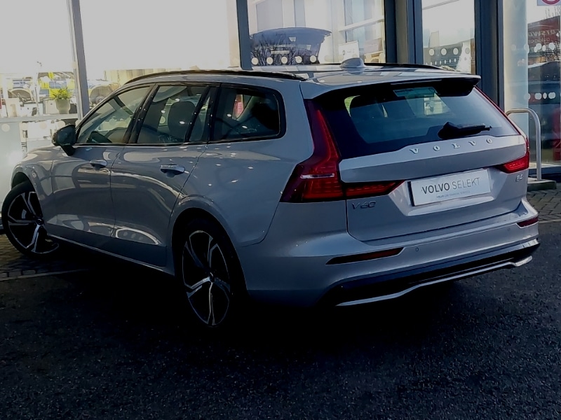 Used Volvo V60 2025 for sale - 77173921: Photo 3