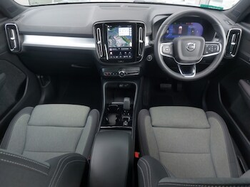 Used Volvo XC40 2023 for sale - 78546591: Photo