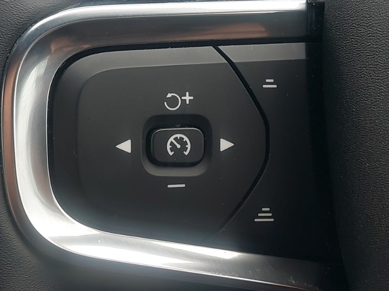 Used Volvo XC40 2024 for sale - 78147208: Photo 15