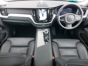 Used Volvo XC60 2024 for sale - 77289791: Photo