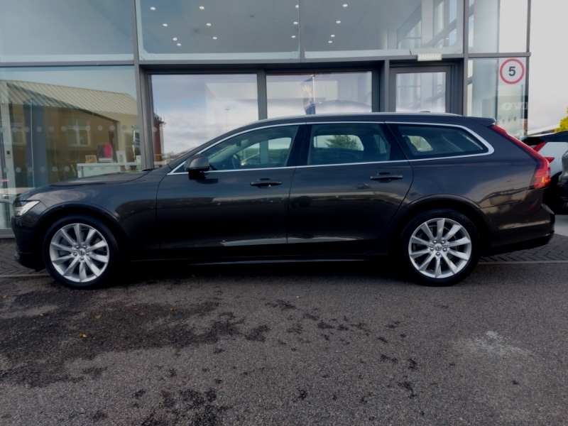 Used Volvo V90 2021 for sale - 76052181: Photo 4