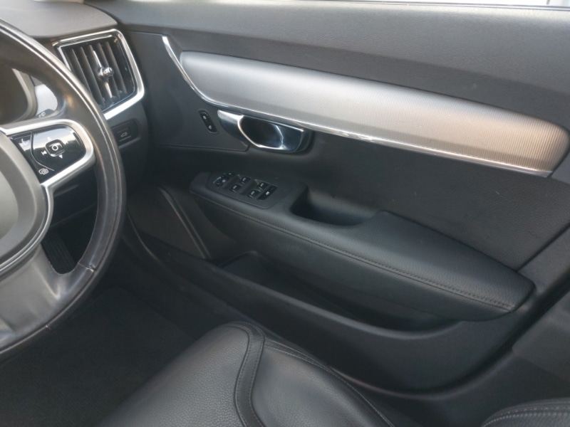 Used Volvo V90 2018 for sale - 77907937: Photo 10