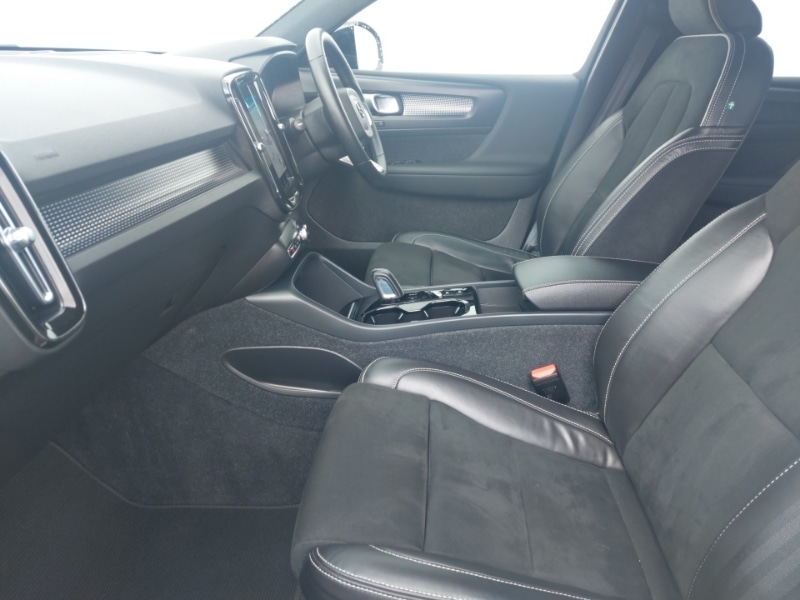 Used Volvo XC40 2022 for sale - 76951796: Photo 5