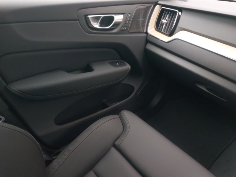 Used Volvo XC60 2025 for sale - 77223655: Photo 11