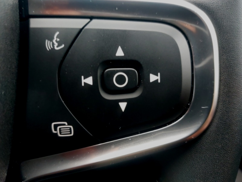 Used Volvo XC40 2024 for sale - 76493168: Photo 17