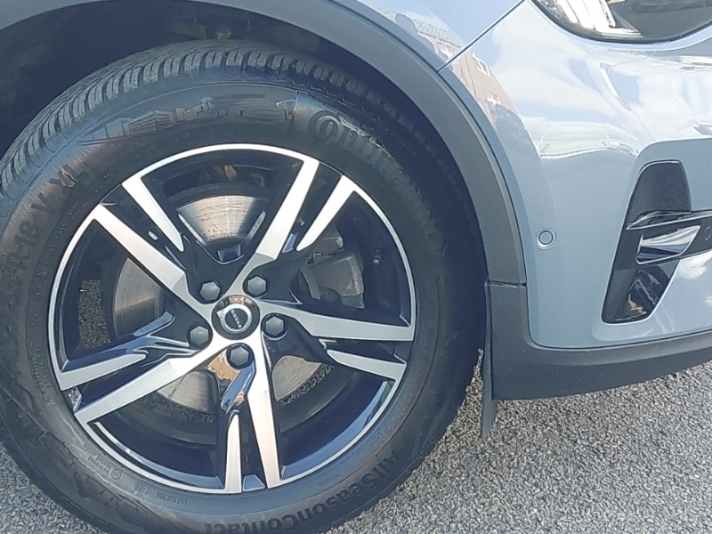 Used Volvo XC40 2023 for sale - 77751480: Photo 9