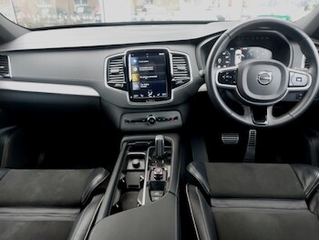 Used Volvo XC90 2022 for sale - 76471432: Photo