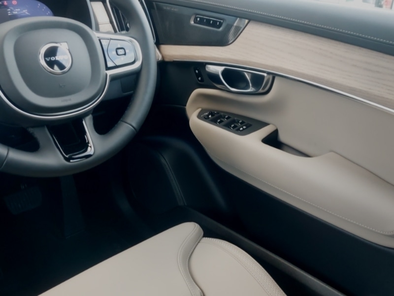 Used Volvo XC90 2025 for sale - 77141699: Photo 10