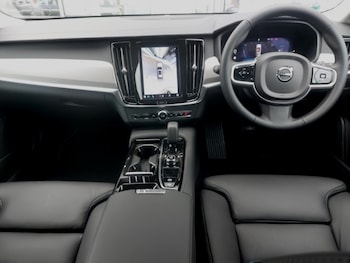 Used Volvo V90 2025 for sale - 77767246: Photo