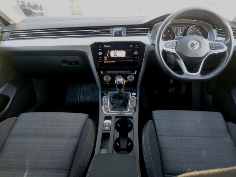 Used Volkswagen Passat 2019 for sale - 77518365: Photo 2