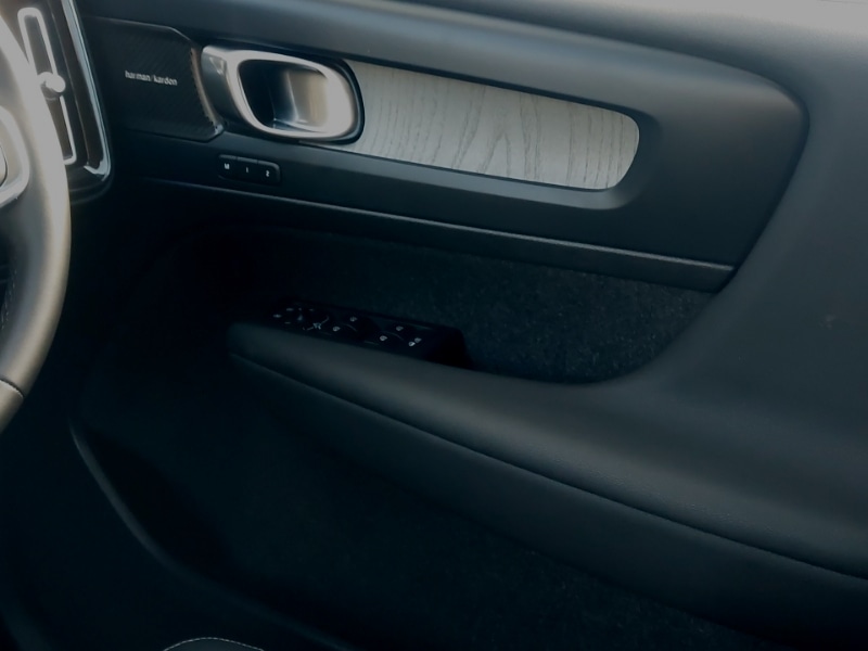 Used Volvo XC40 2024 for sale - 76695978: Photo 10